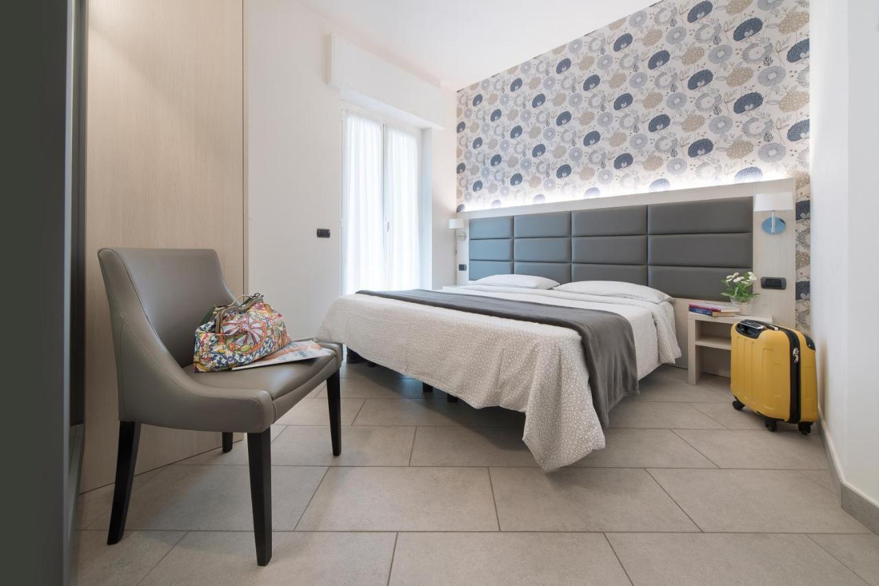 Hotel Residence Laigueglia Free Parking Exterior photo
