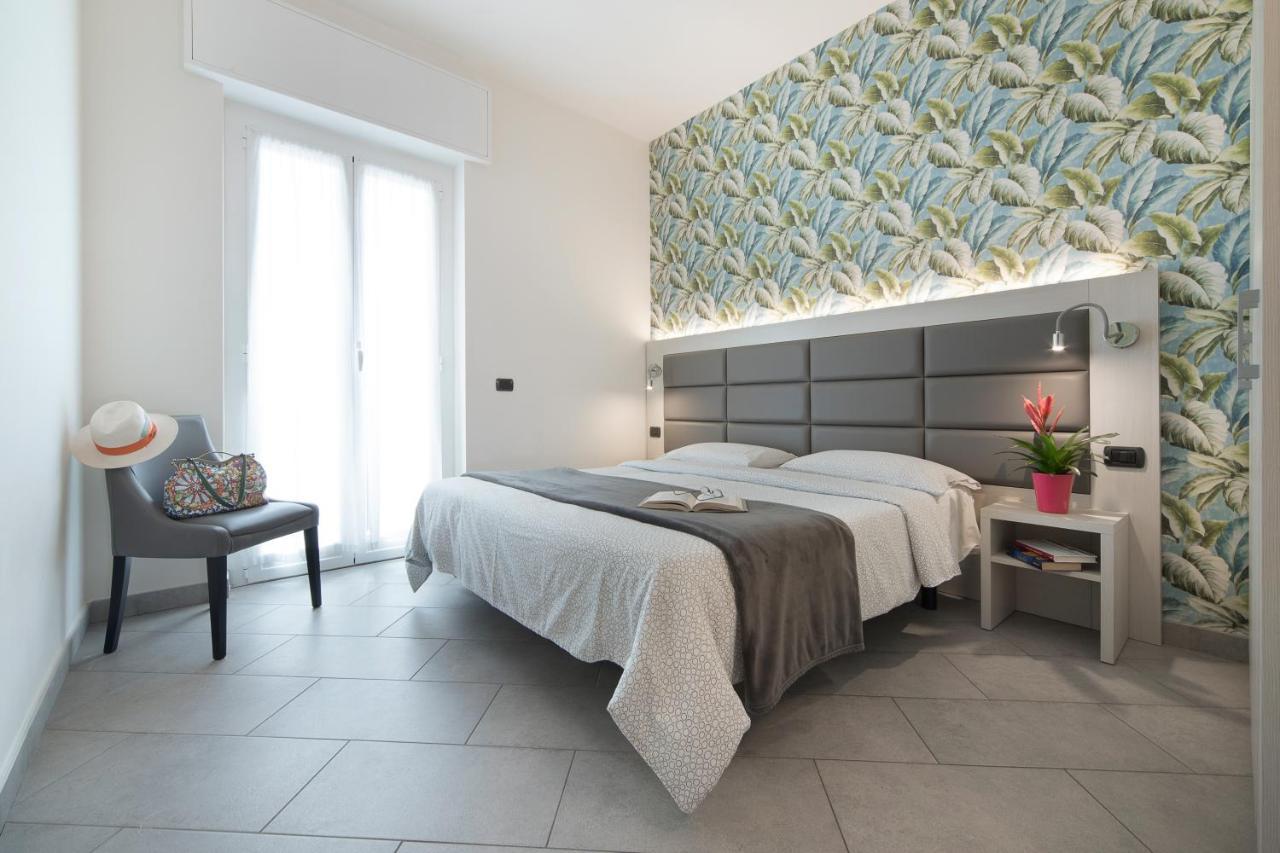 Hotel Residence Laigueglia Free Parking Exterior photo